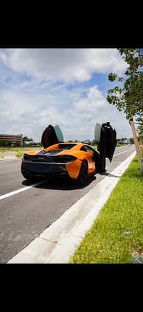 2019-mclaren-570s-orange