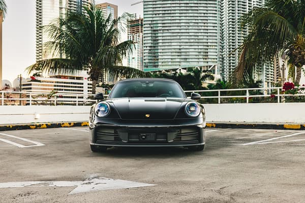 2025-porsche-911-targa-4s-1-4-cu