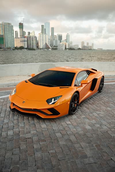 aventador-s