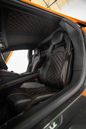 aventador-s