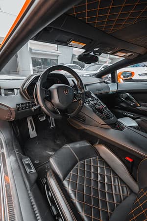aventador-s