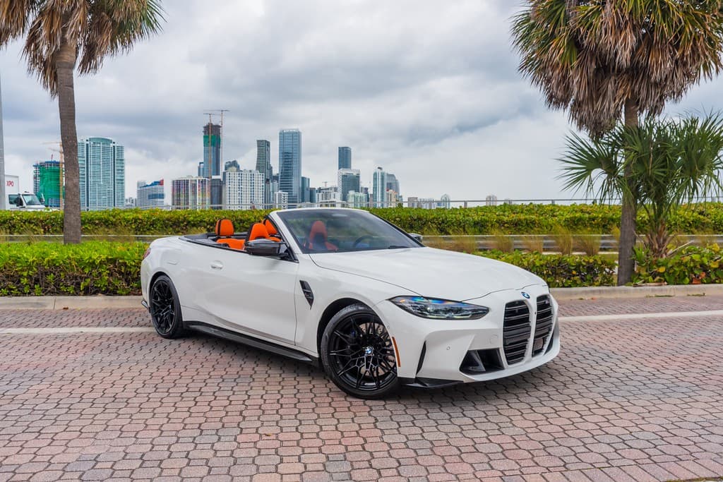 bmw-m4-competition-convertible-whiteorange