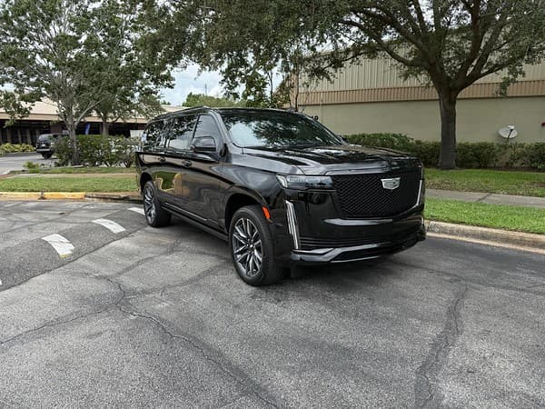 escalade-esv-sport
