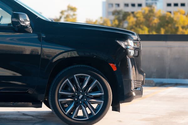 escalade-esv-sport-2