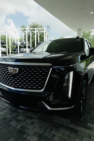 escalade-esv-sport-2025