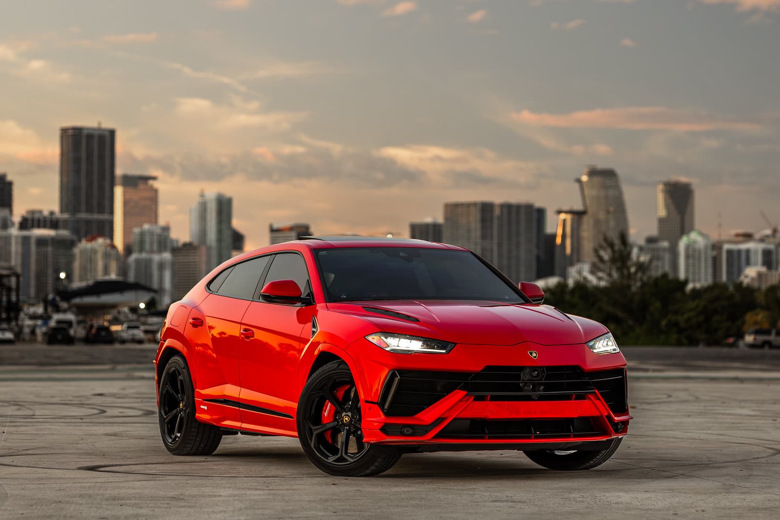 lamborghini-urus-s