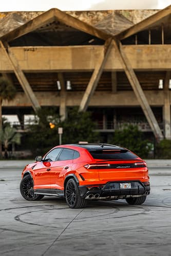 lamborghini-urus-se-2026