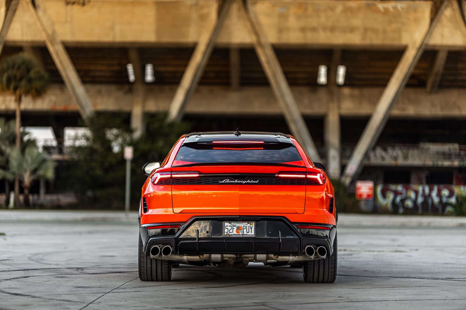 lamborghini-urus-se-2026