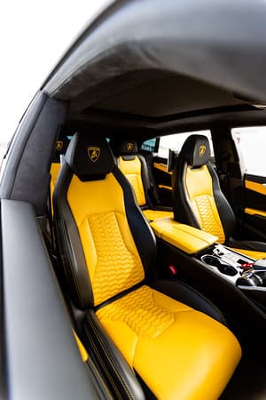 lamborghini-urus-wide-body
