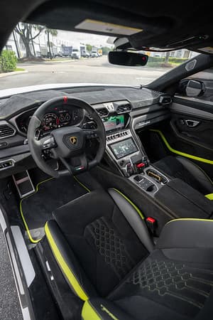 urus-performante