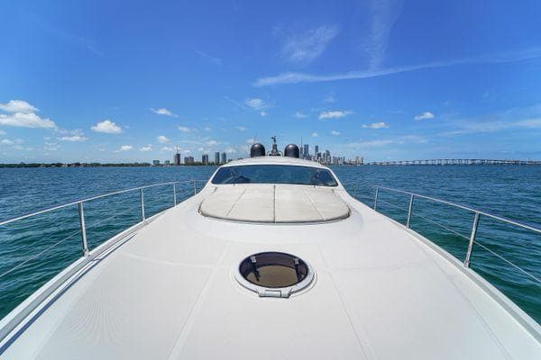 52ft-pershing-velocity