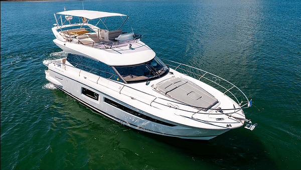 54ft-prestigie-500fly-yacht