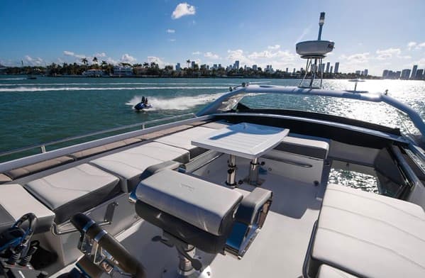55ft-galeon-yacht