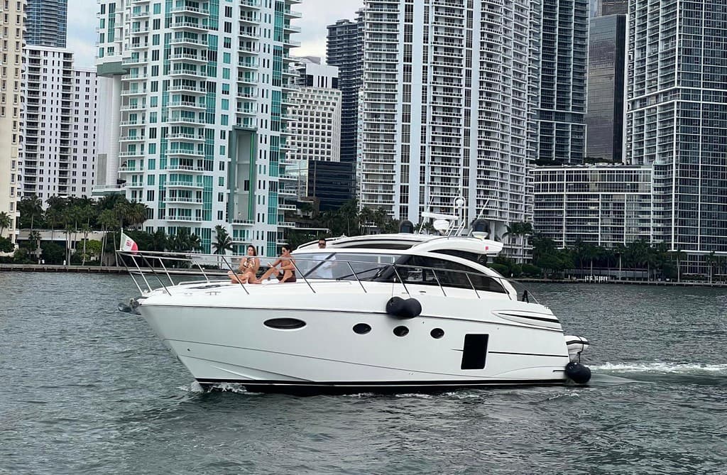 59ft-princess-yacht