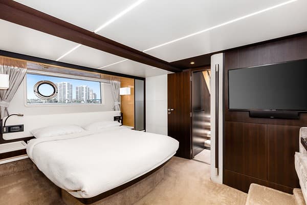 70ft-azimut-fly-le-grand-bleu-ya