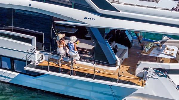 70ft-galeon-yacht