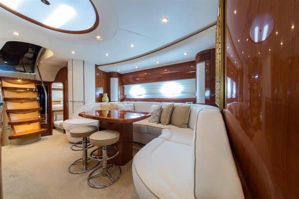 72ft-azimut-flybridge-yacht